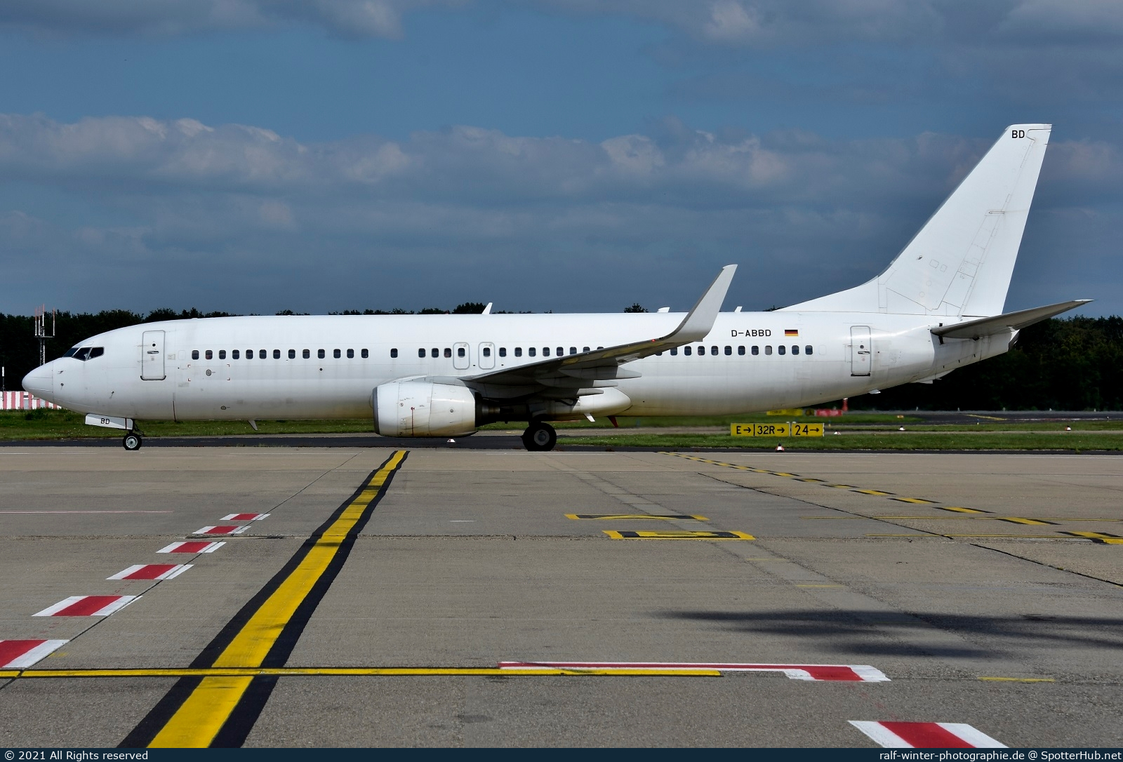 Photo of D-ABBD - Boeing 737-86J operated by TUIfly