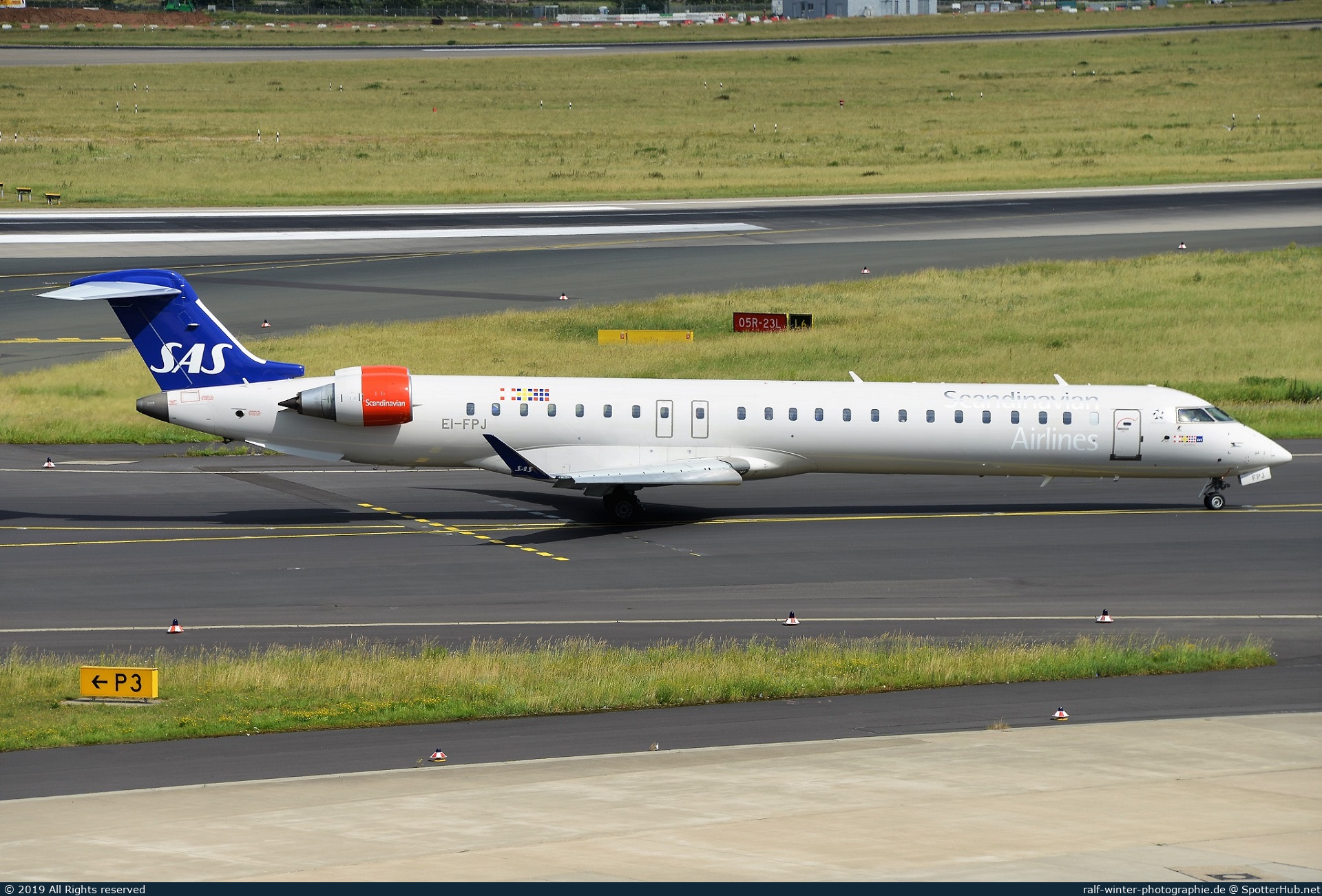 Photo of EI-FPJ - Bombardier CRJ-900LR operated by SAS Scandinavian Airlines (opb CityJet)
