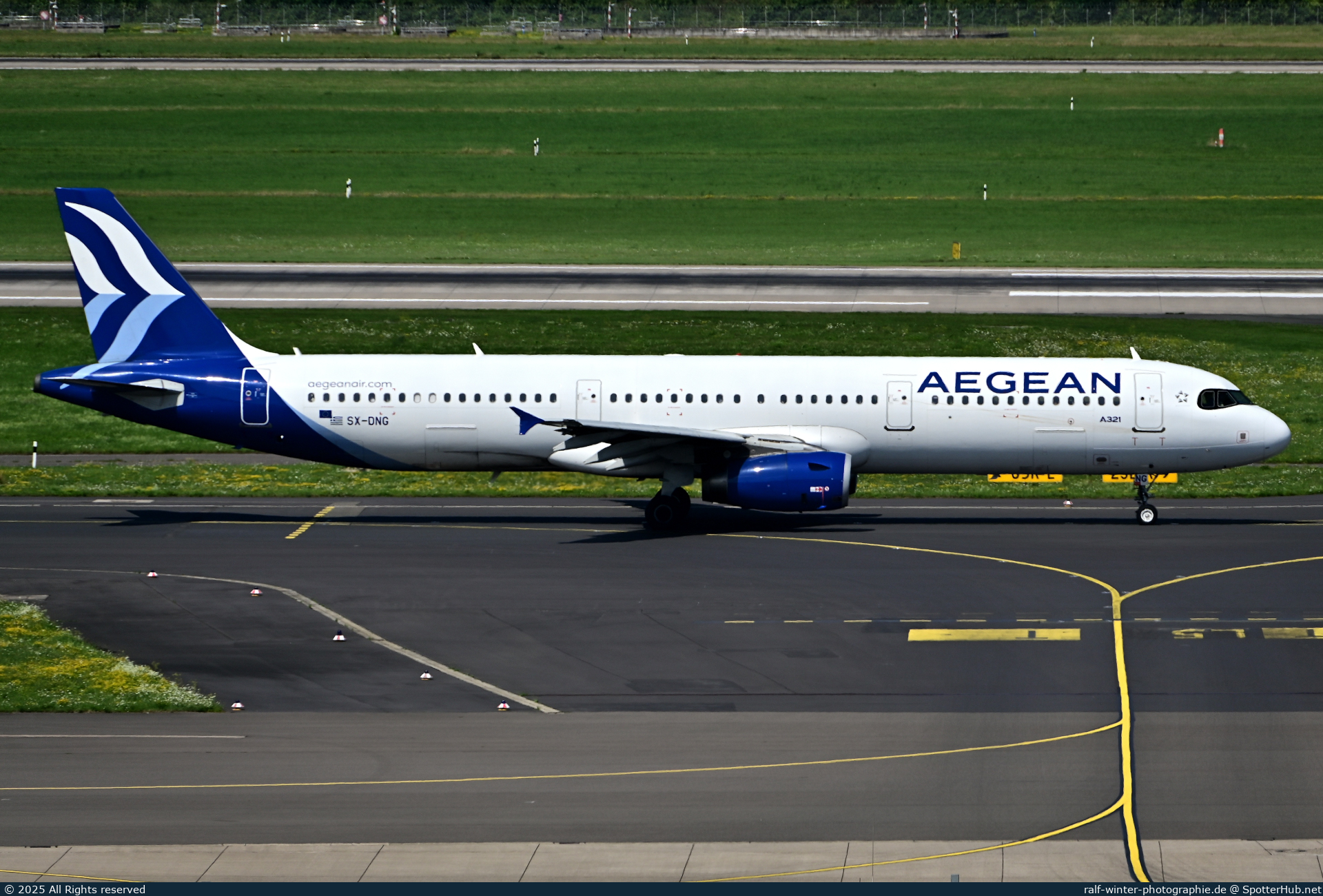 Photo of SX-DNG - Airbus A321-231 operated by Aegean Airlines