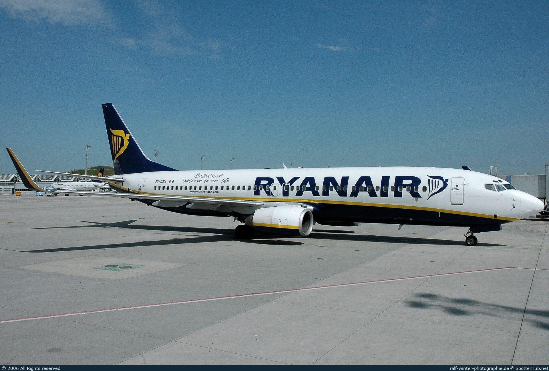 Photo of EI-CSA - Boeing 737-8AS operated by Ryanair