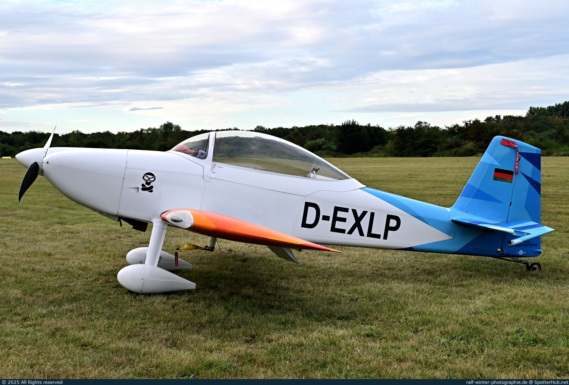 Photo of D-EXLP - Vans RV-8 operated by Private