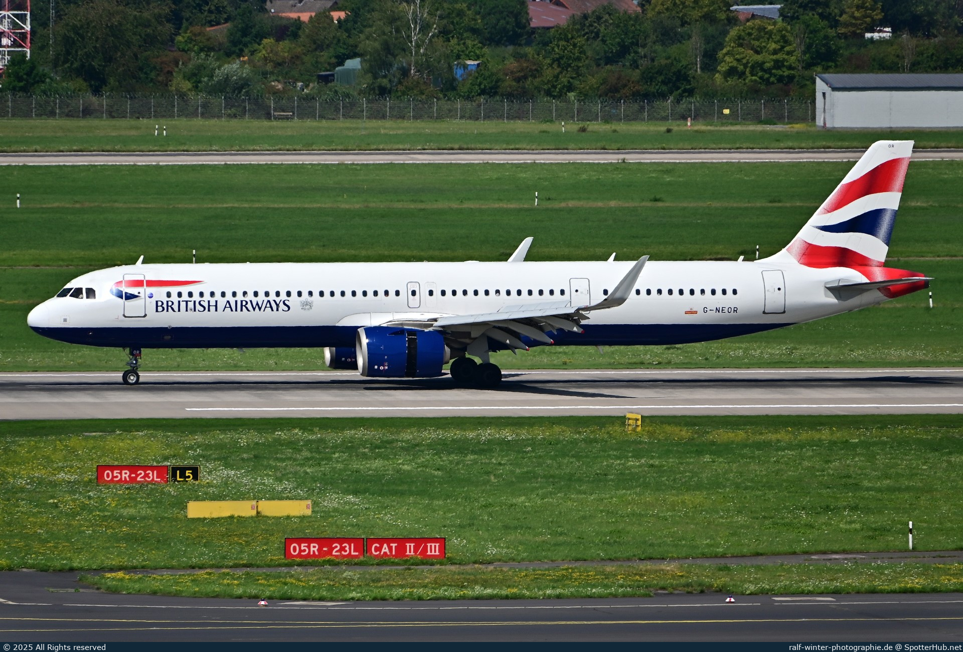 Photo of G-NEOR - Airbus A321-251NX operated by British Airways