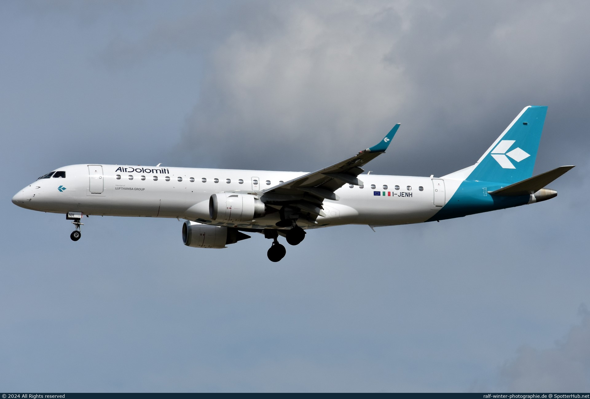 Photo of I-JENH - Embraer ERJ-190LR operated by Air Dolomiti