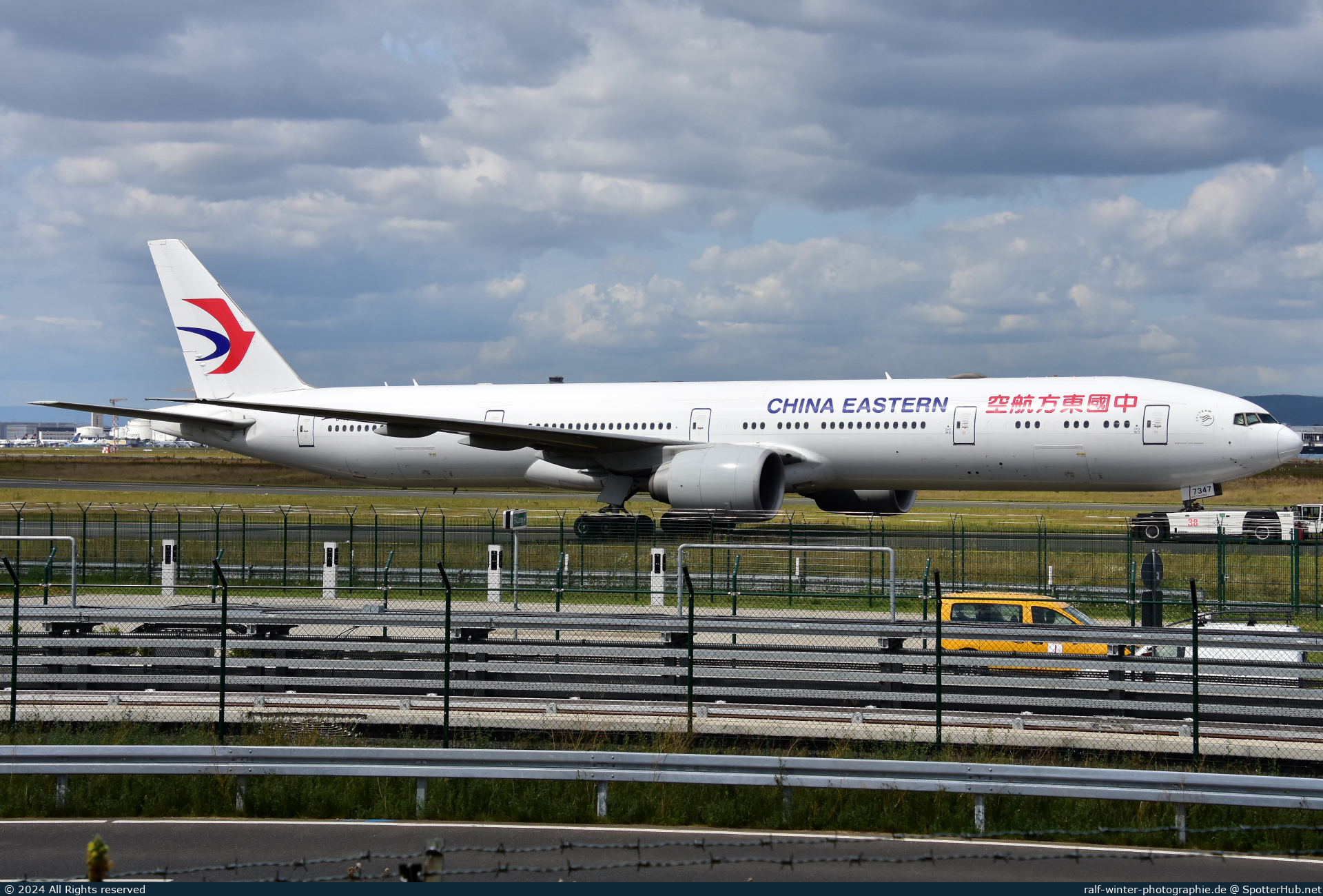 Photo of B-7347 - Boeing 777-39P(ER) operated by China Eastern Airlines
