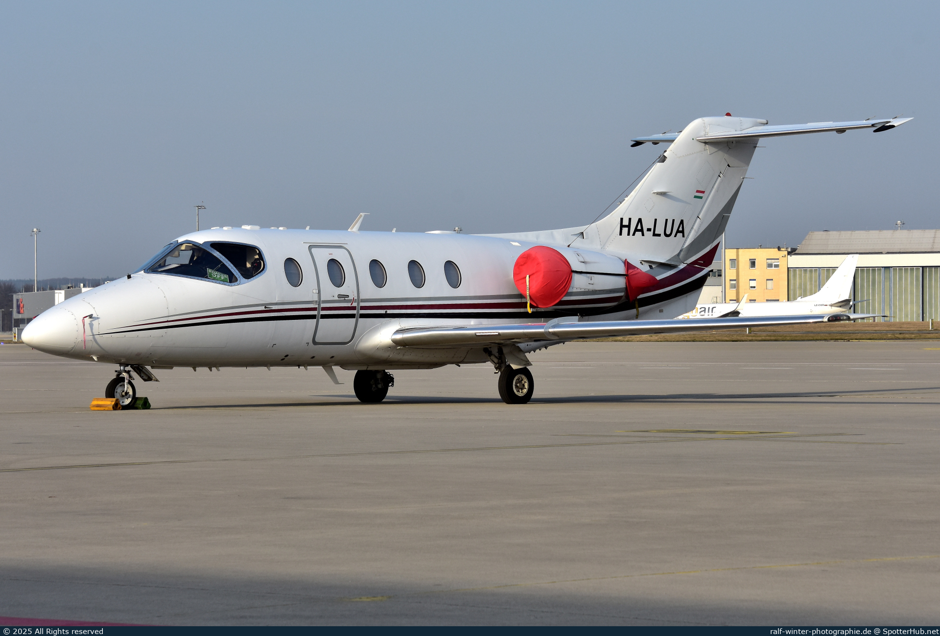 Photo of HA-LUA - Hawker Beechcraft 400XP operated by Fly-Coop