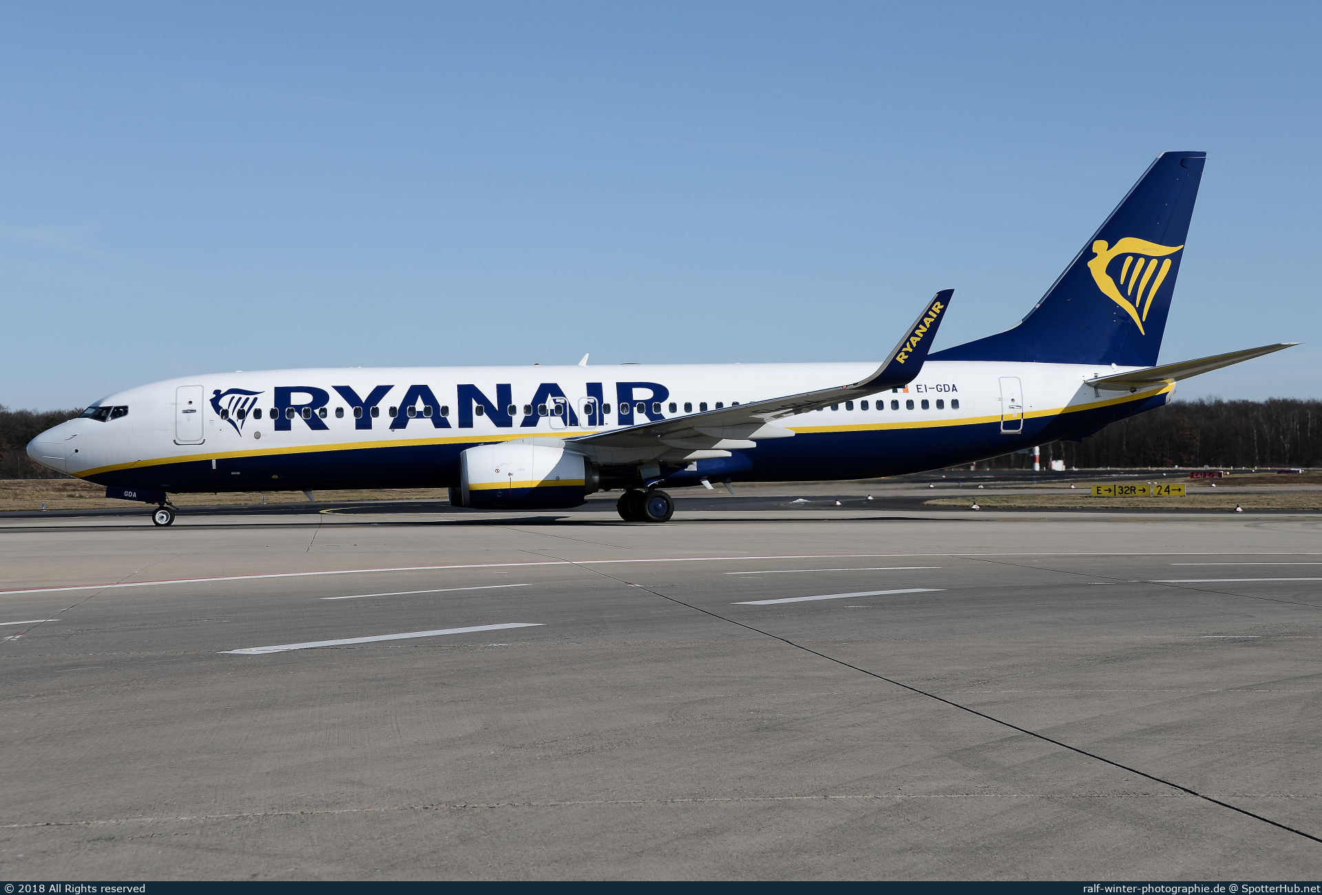 Photo of EI-GDA - Boeing 737-8AS operated by Ryanair