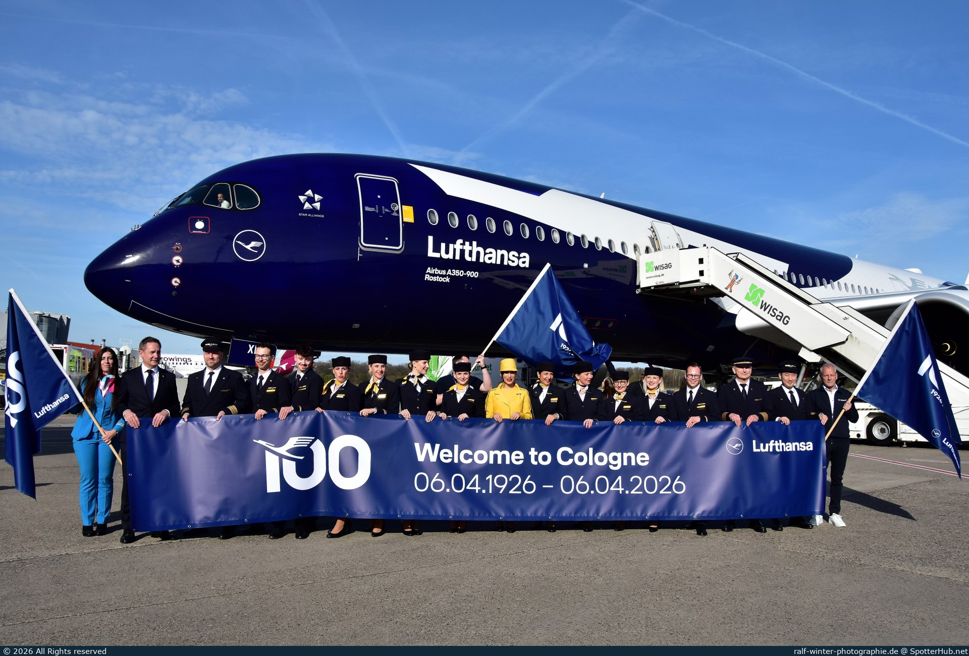 Photo of D-AIXL - Airbus A350-941 operated by Lufthansa
