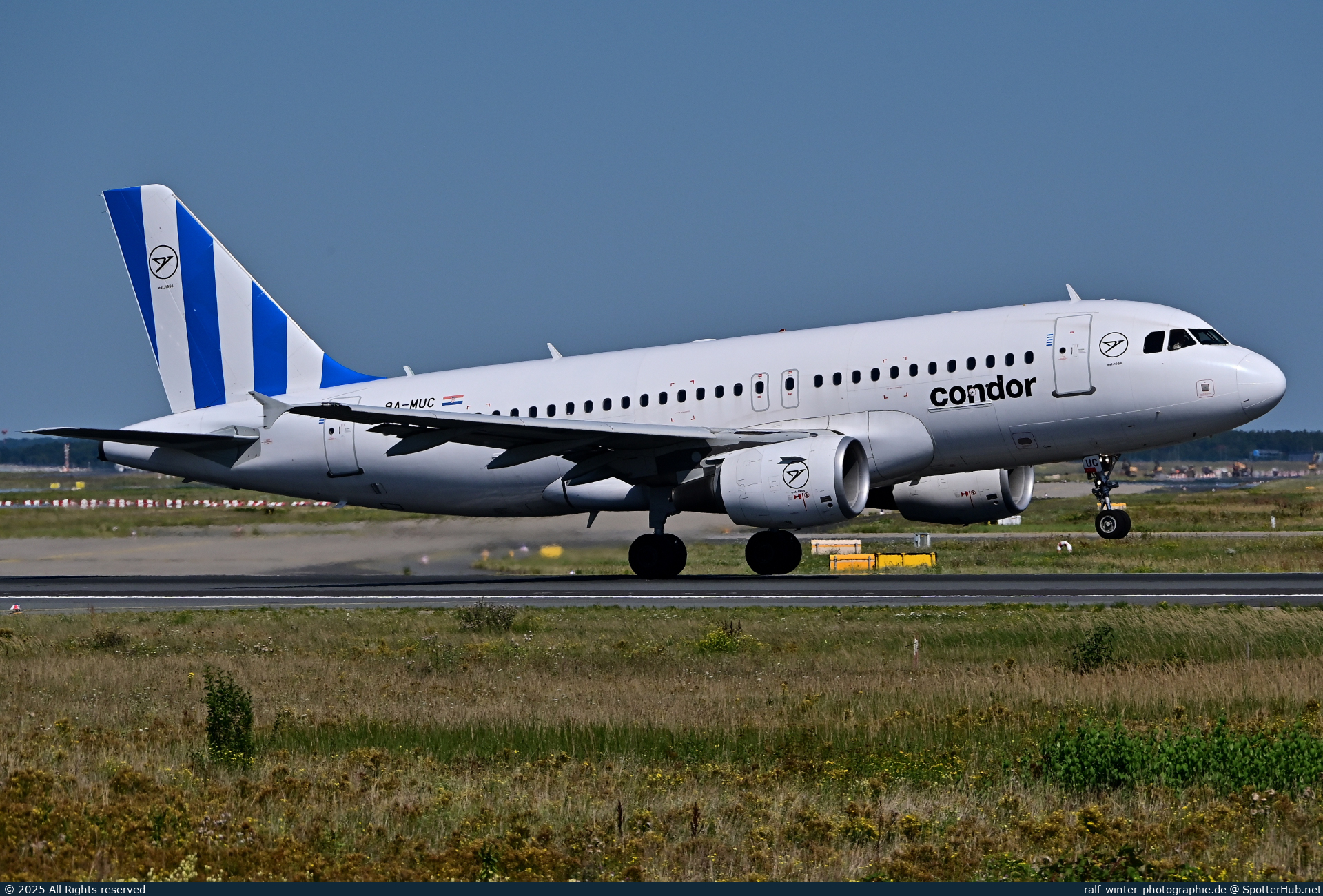Photo of 9A-MUC - Airbus A319-112 operated by Condor (opb Fly Air41 Airways)