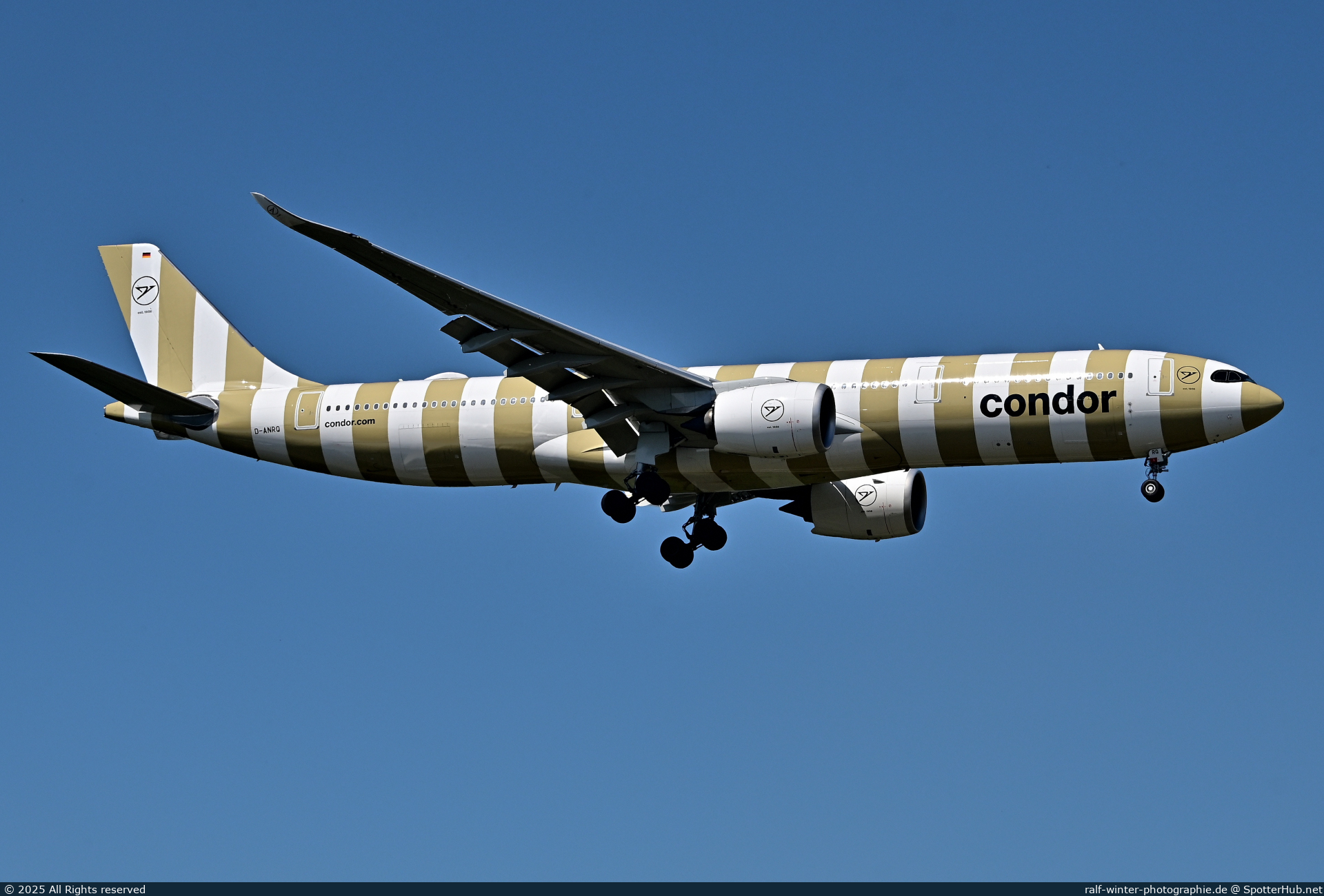Photo of D-ANRQ - Airbus A330-941 operated by Condor