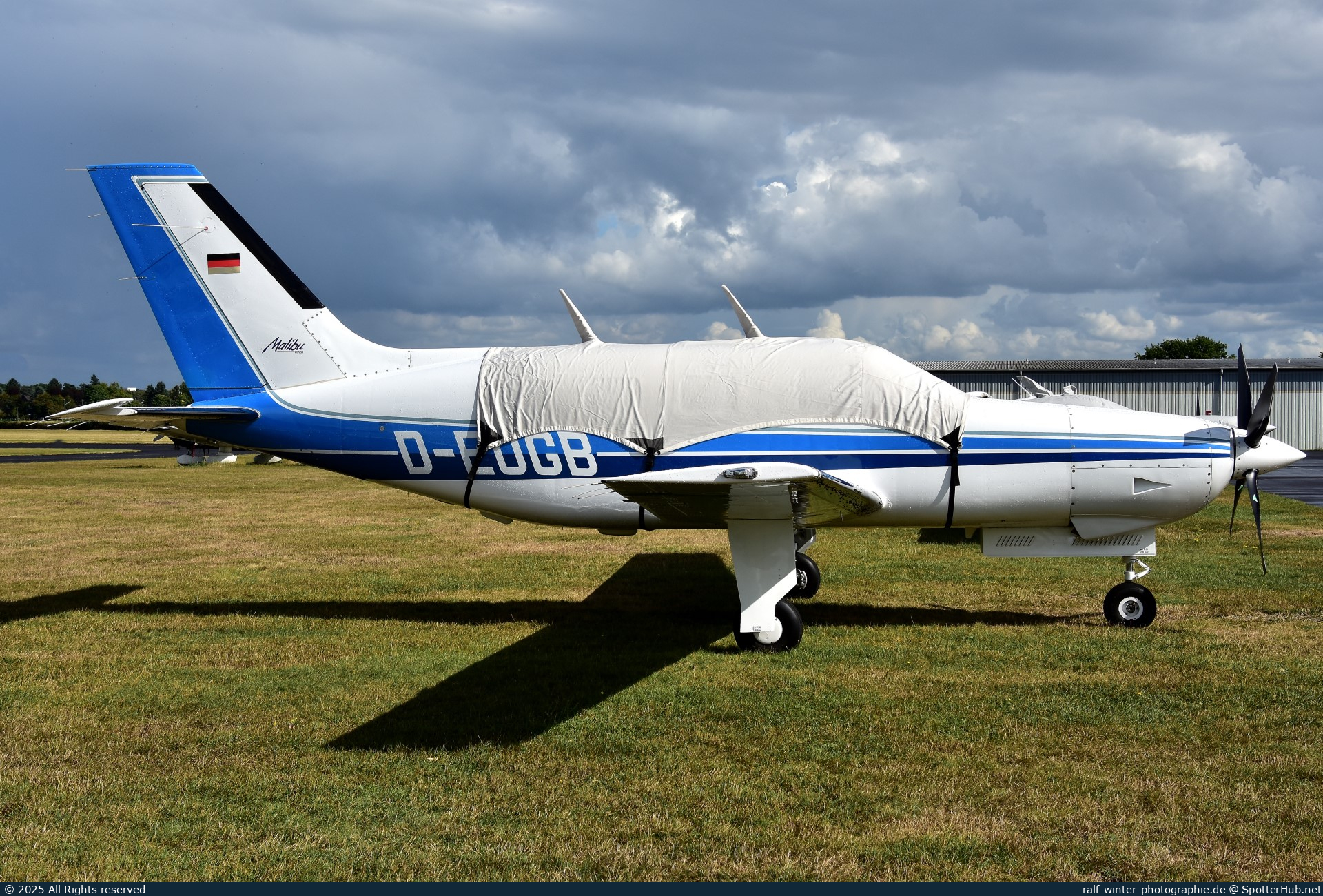 Photo of D-EOGB - Piper PA-46-310P Malibu operated by Private