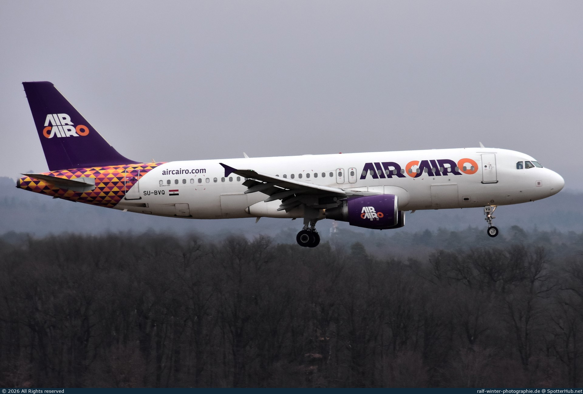 Photo of SU-BVQ - Airbus A320-214 operated by Air Cairo