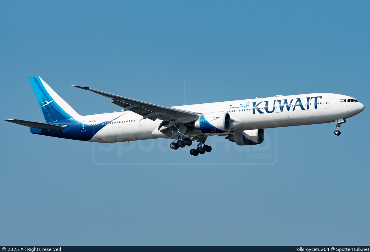 Photo of 9K-AOJ - Boeing 777-369(ER) operated by Kuwait Airways