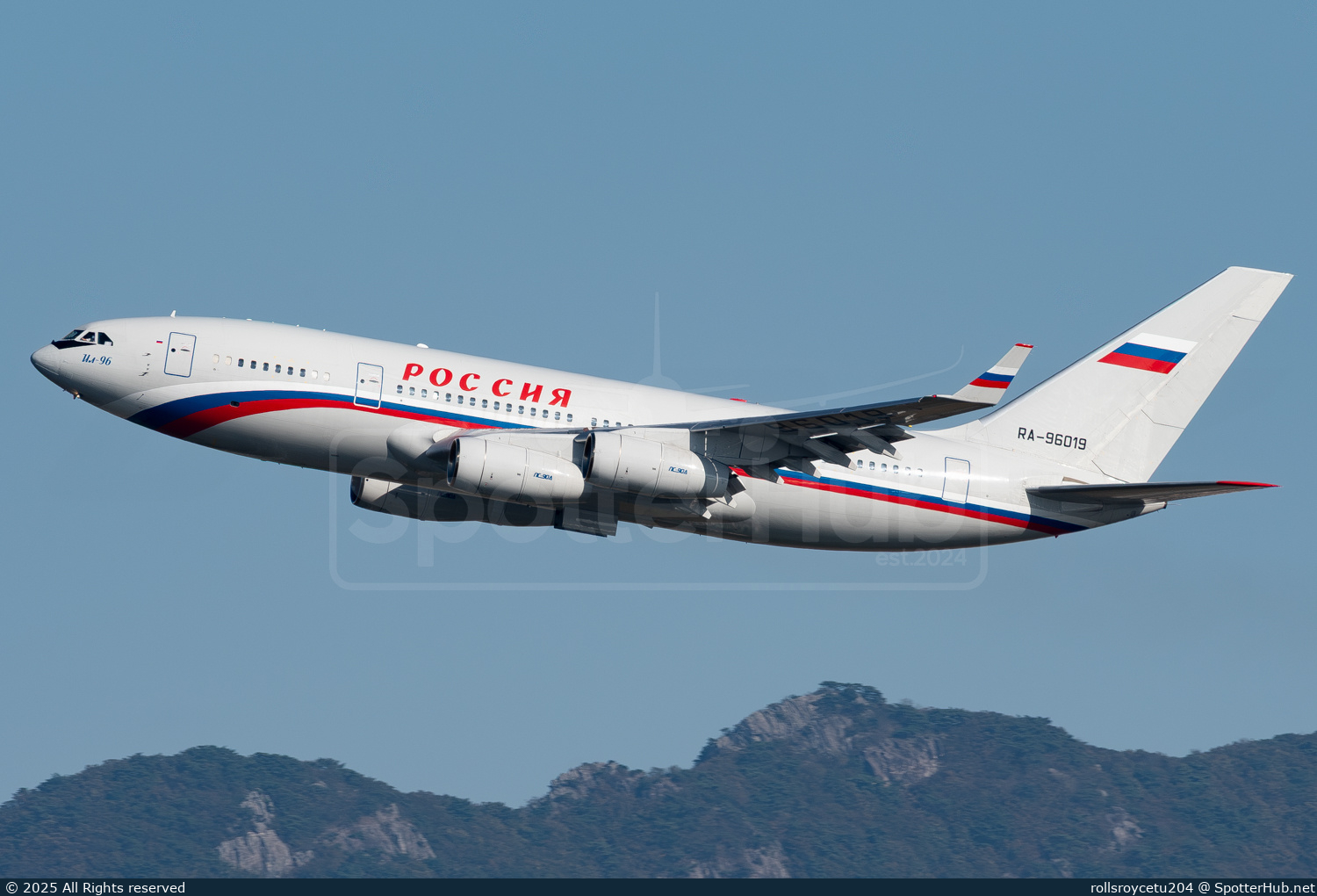 Photo of RA-96019 - Ilyushin Il-96-300 operated by Rossiya Special Flight Detachment