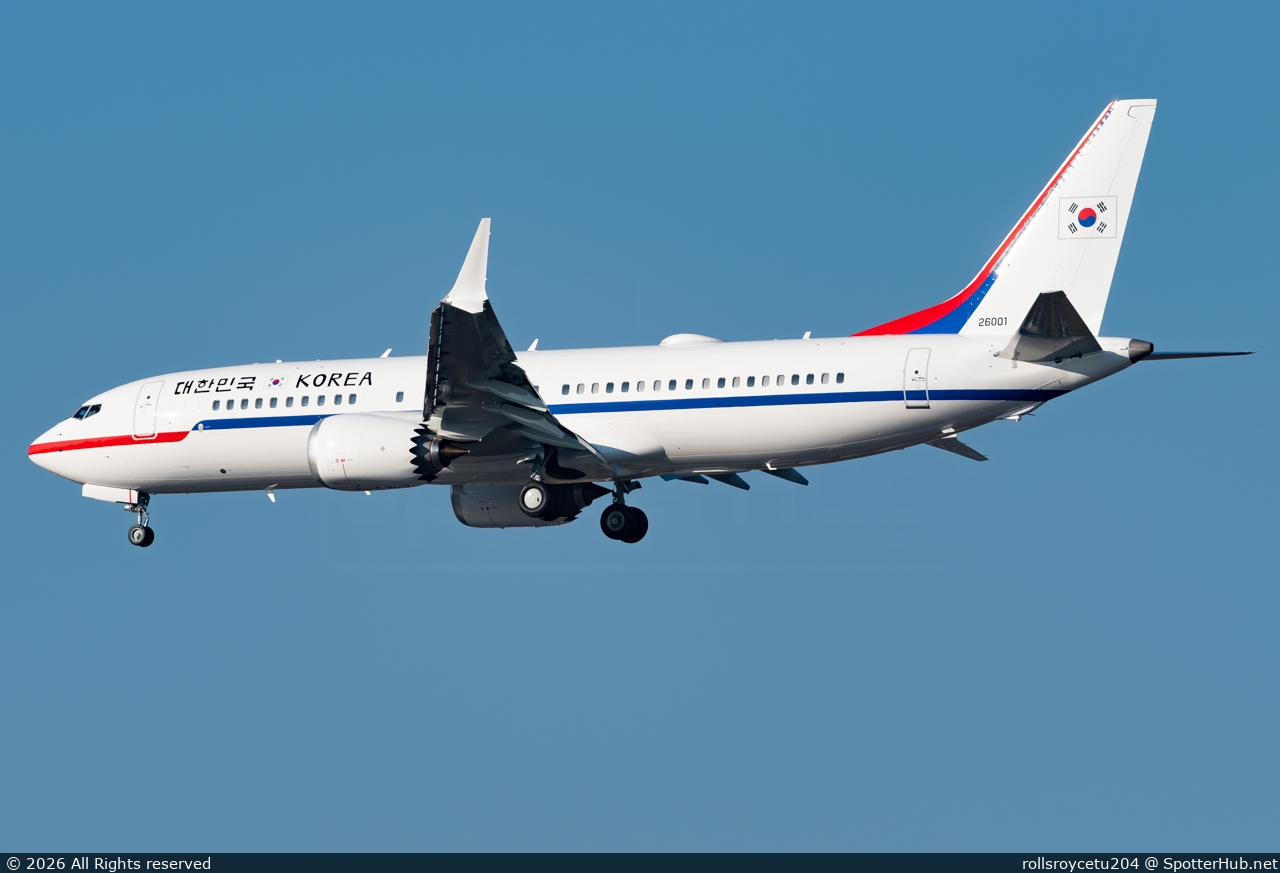 Photo of 26001 - Boeing 737 MAX 8(BBJ) at Seoul Air Base