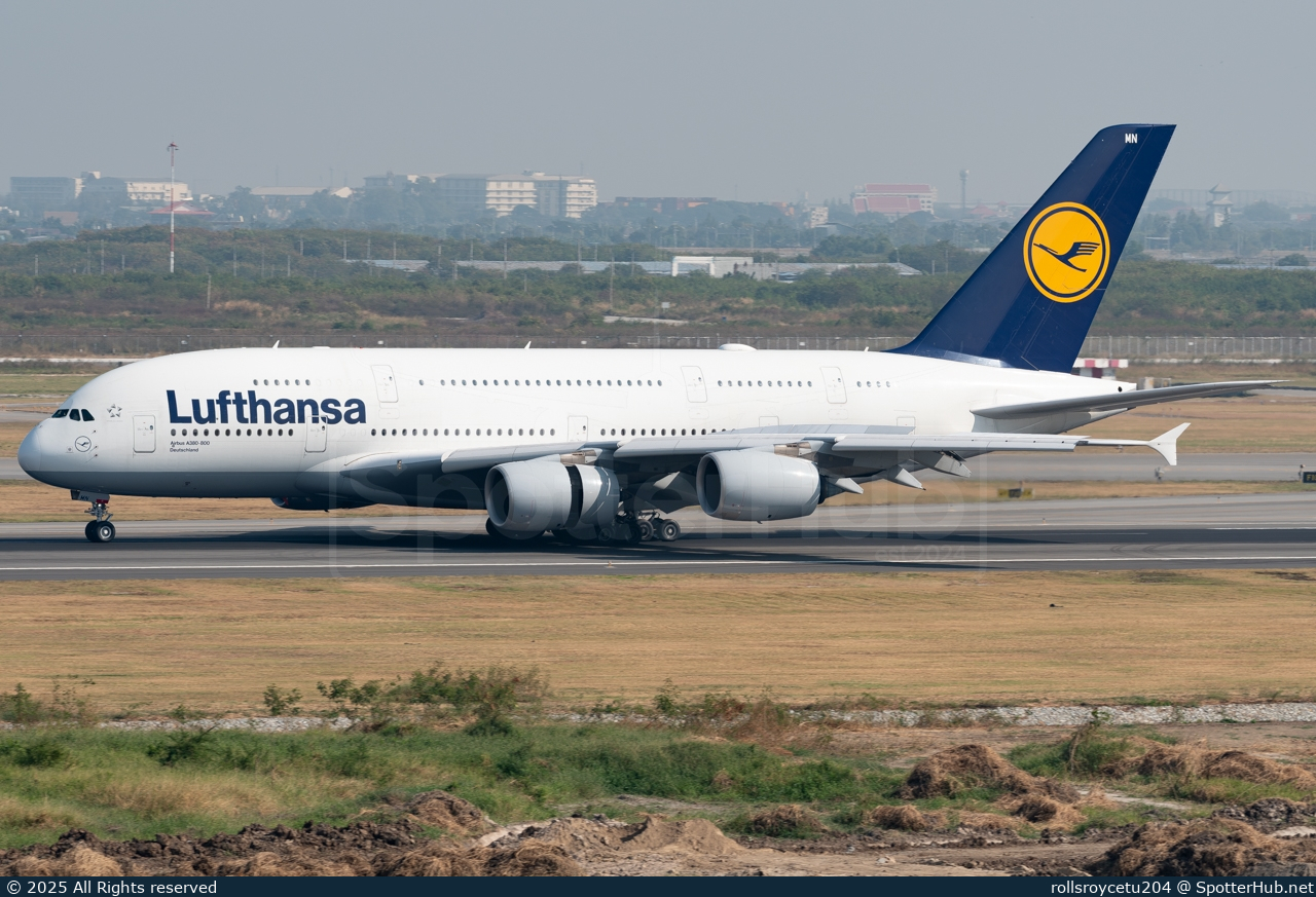 Photo of D-AIMN - Airbus A380-841 operated by Lufthansa