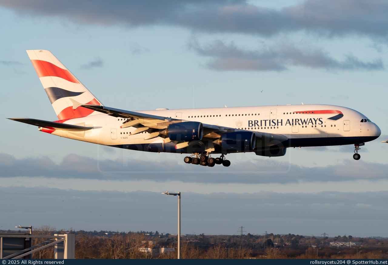 Photo of G-XLEC - Airbus A380-841 operated by British Airways