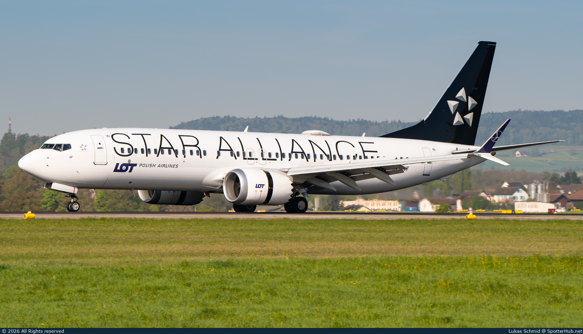 Photo of SP-LVF - Boeing 737 MAX 8 operated by LOT Polish Airlines