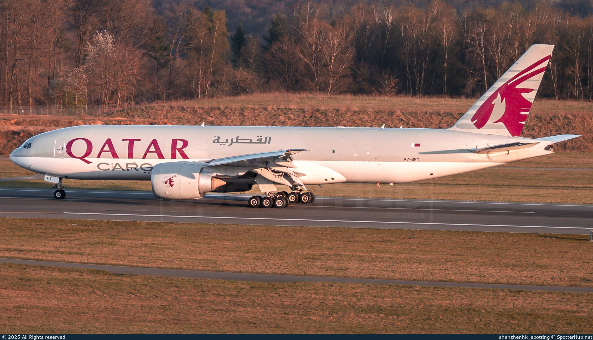 Photo of A7-BFT - Boeing 777-F operated by Qatar Airways Cargo