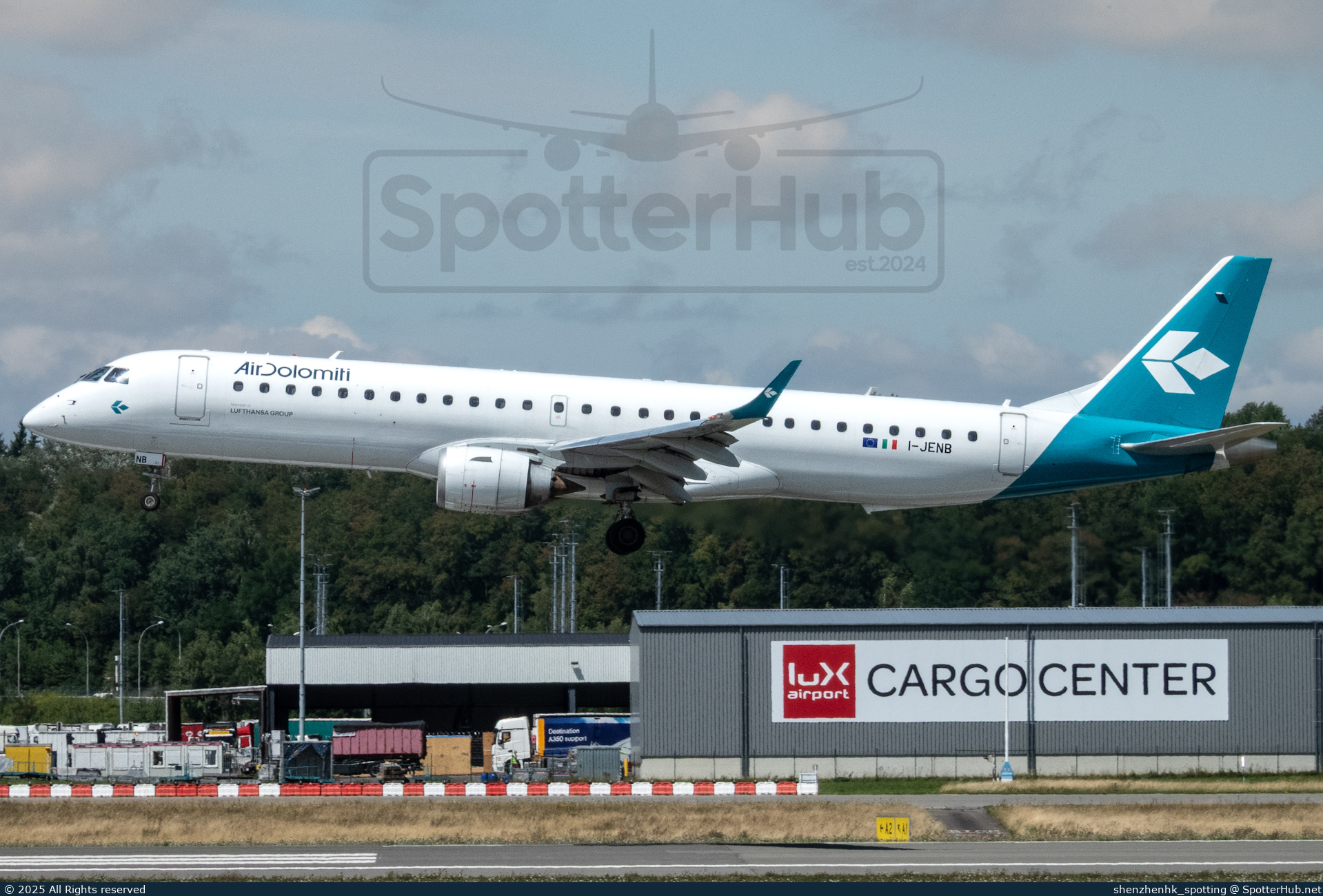 Photo of I-JENB - Embraer ERJ-195LR operated by Air Dolomiti
