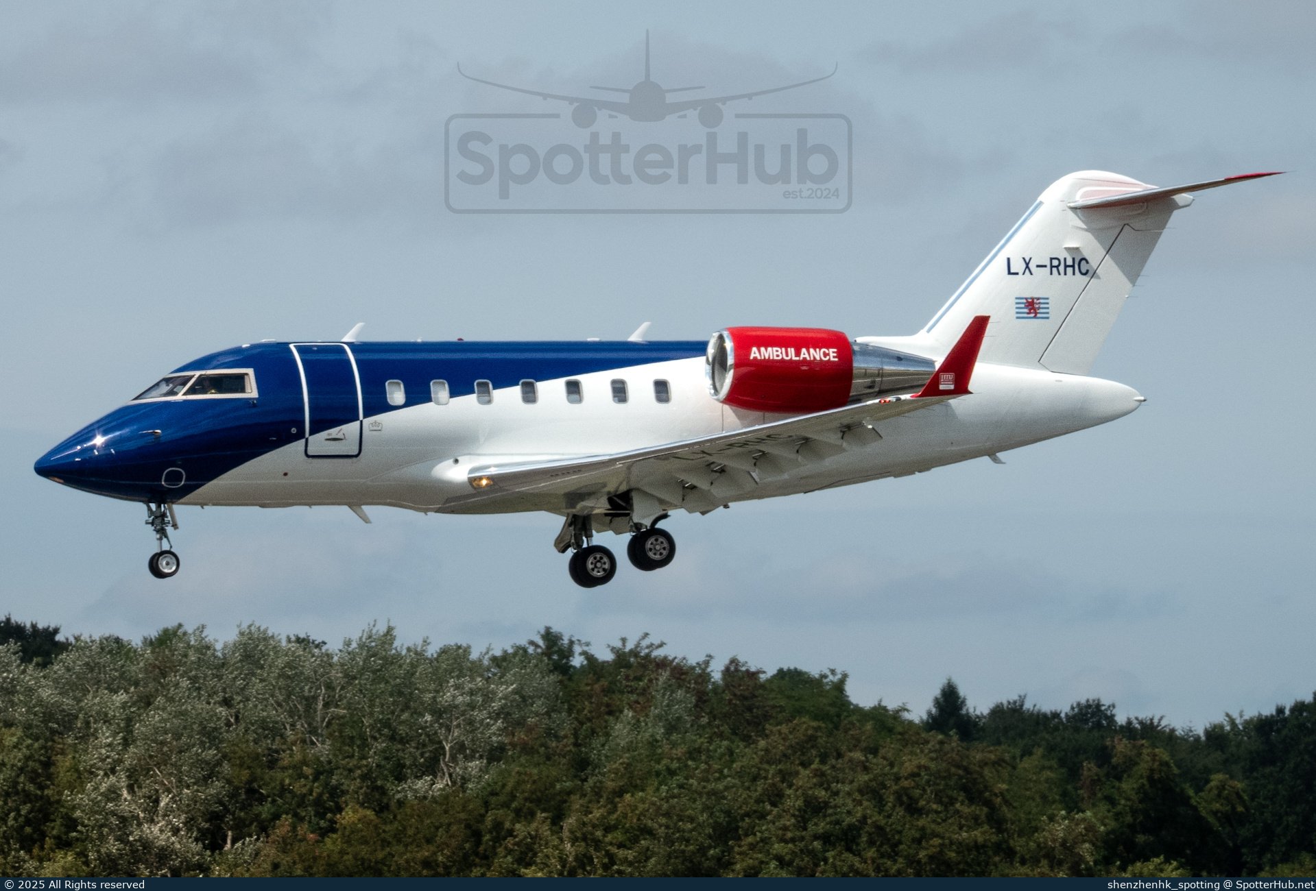 Photo of LX-RHC - Bombardier Challenger 605 operated by Luxembourg Air Ambulance