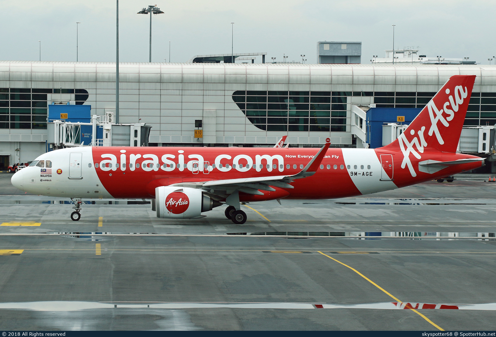 Photo of 9M-AGE - Airbus A320-251N operated by AirAsia