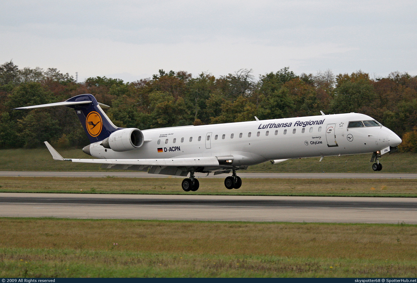 Photo of D-ACPN - Bombardier CRJ-701ER operated by Lufthansa CityLine