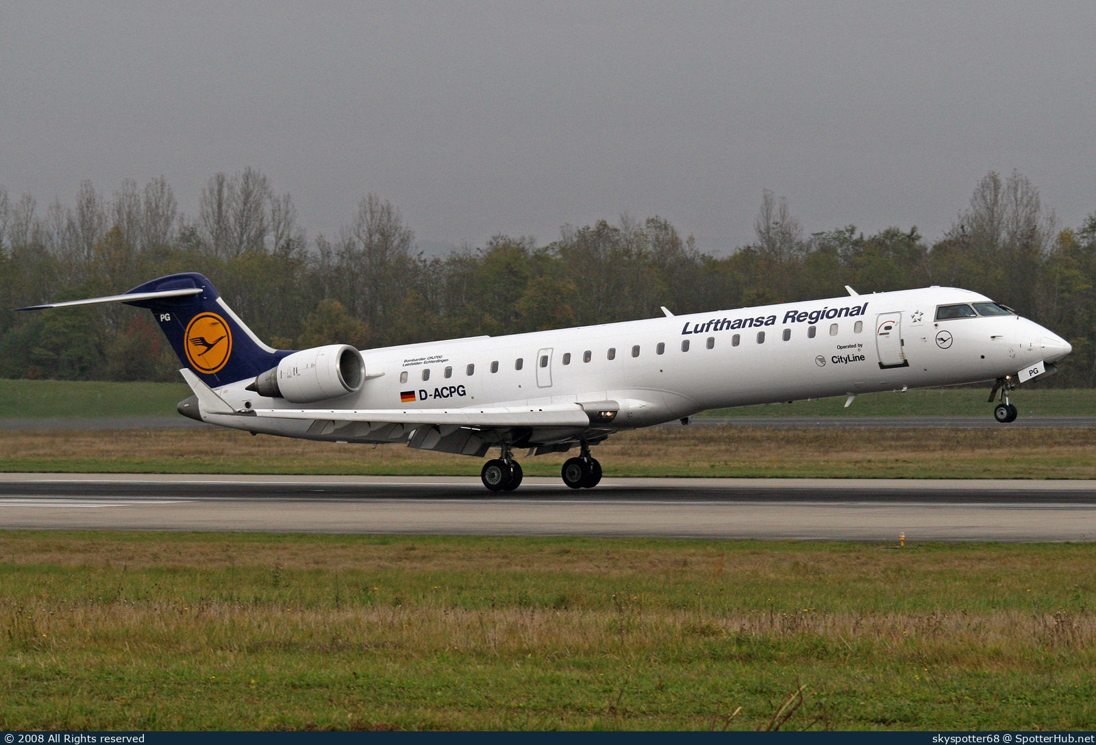 Photo of D-ACPG - Bombardier CRJ-701ER operated by Lufthansa CityLine