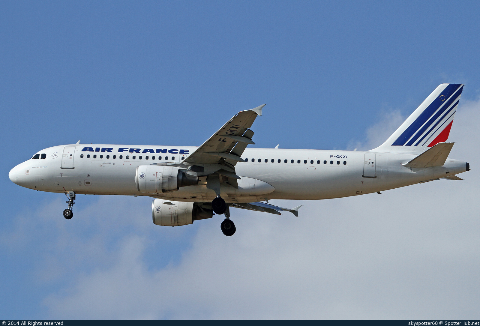 Photo of F-GKXI - Airbus A320-214 operated by Air France