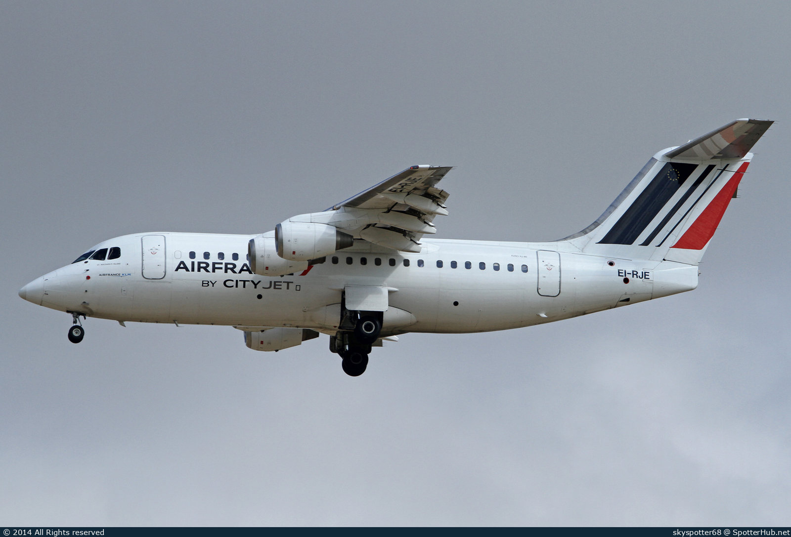 Photo of EI-RJE - British Aerospace Avro RJ85 operated by Air France (opb CityJet)