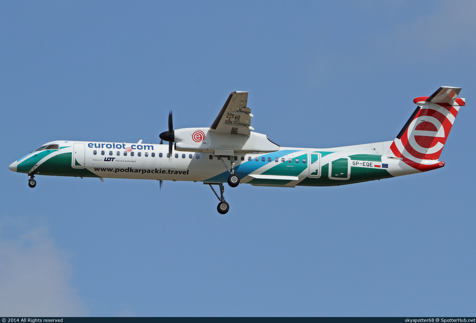 Photo of SP-EQE - Bombardier DHC-8-402 Dash 8 Q400 operated by euroLOT
