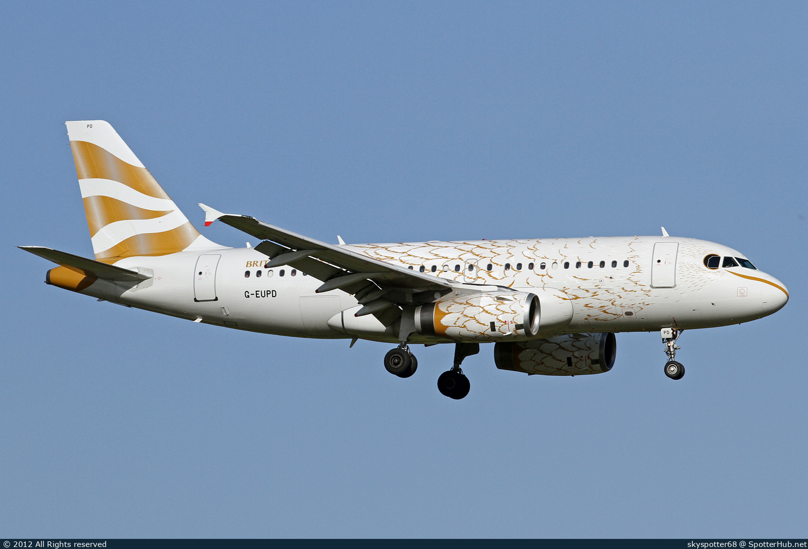 Photo of G-EUPD - Airbus A319-131 operated by British Airways