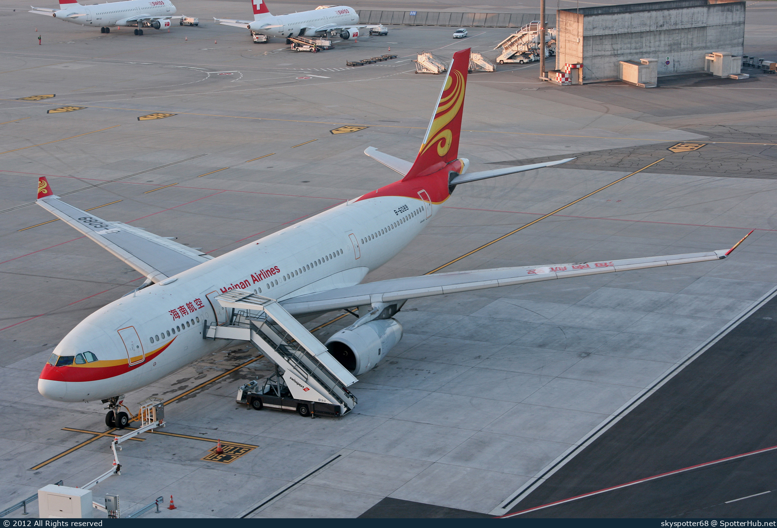 Photo of B-6089 - Airbus A330-243 operated by Hainan Airlines