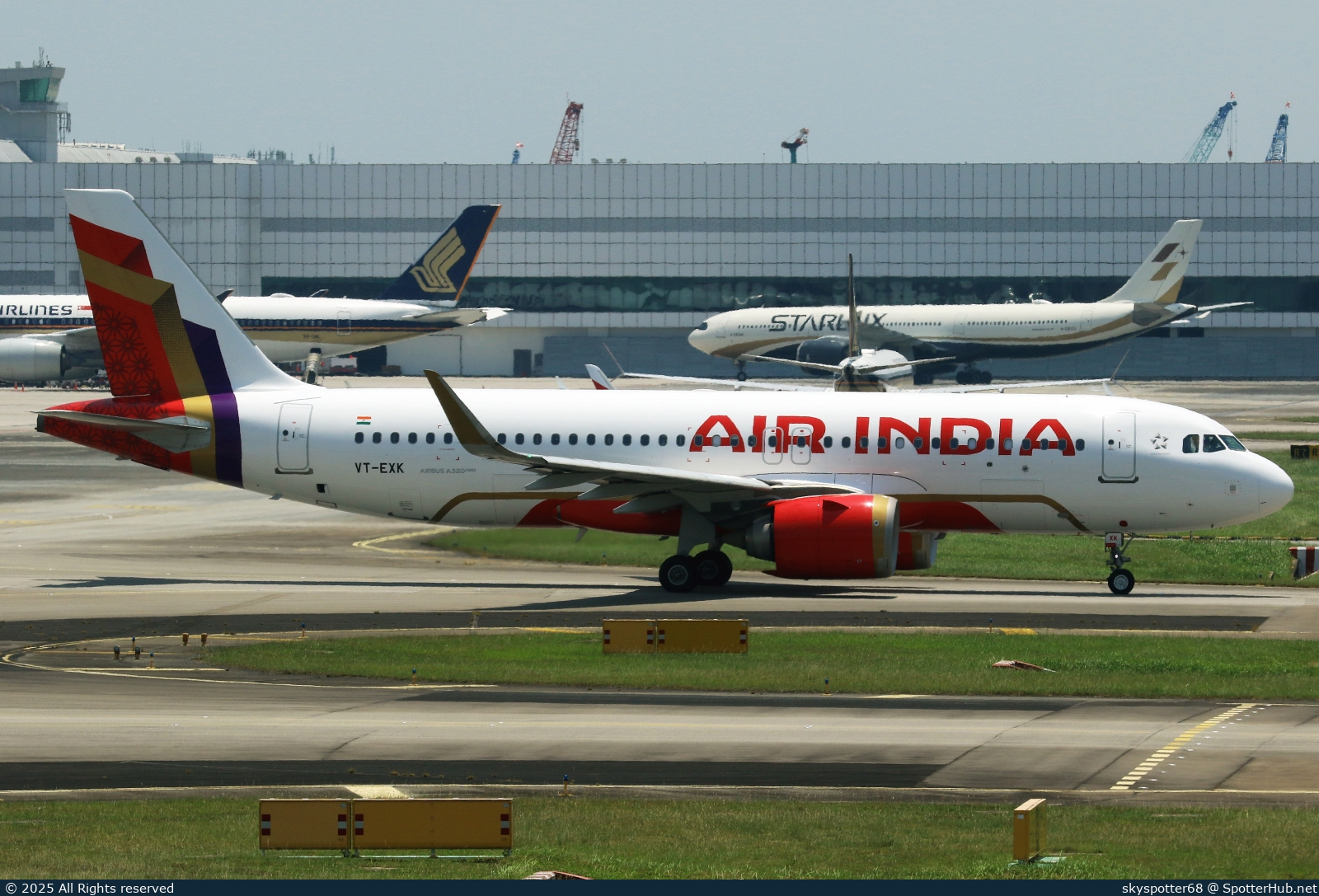 Photo of VT-EXK - Airbus A320-251N operated by Air India