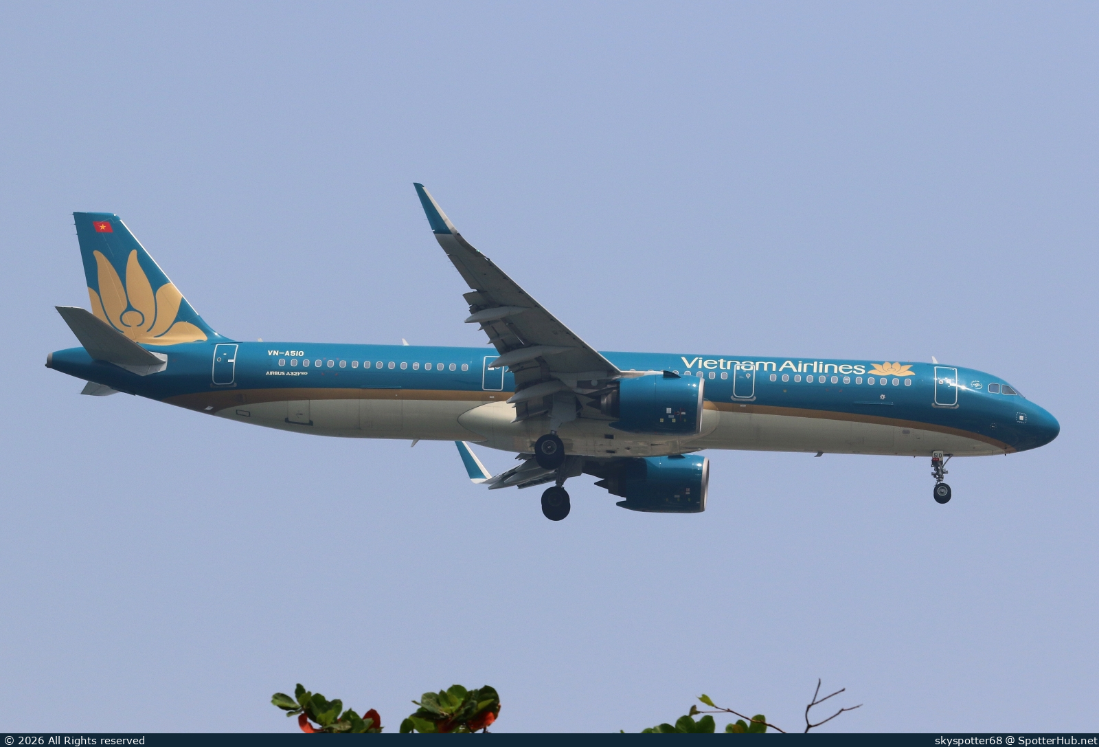 Photo of VN-A510 - Airbus A321-272N operated by Vietnam Airlines