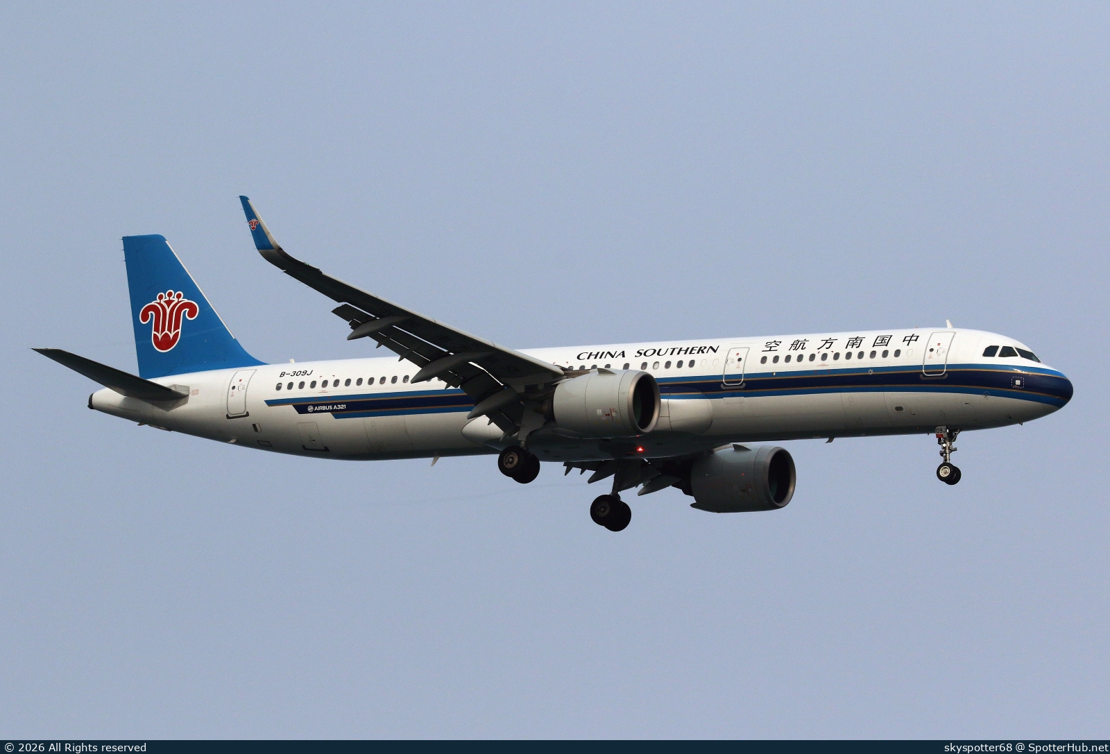 Photo of B-309J - Airbus A321-271N operated by China Southern Airlines
