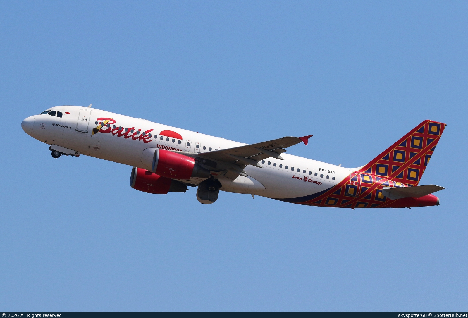 Photo of PK-BKT - Airbus A320-214 operated by Batik Air