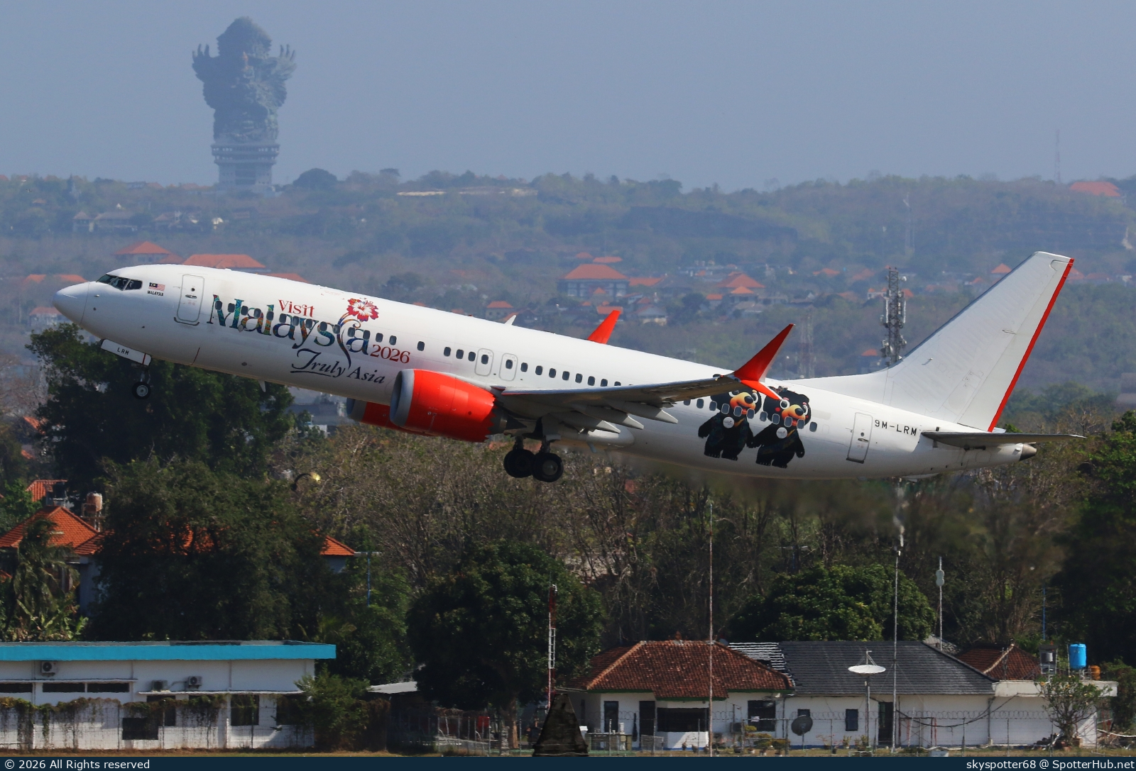 Photo of 9M-LRM - Boeing 737 MAX 8 operated by Batik Air Malaysia