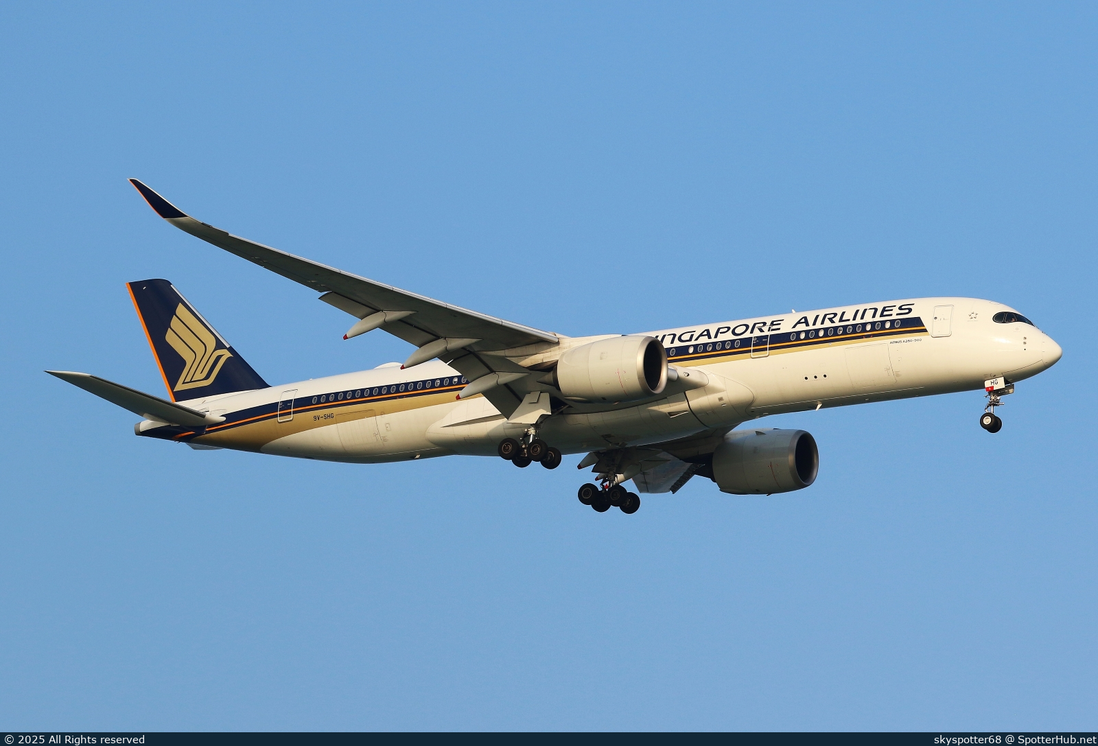 Photo of 9V-SHG - Airbus A350-941 operated by Singapore Airlines