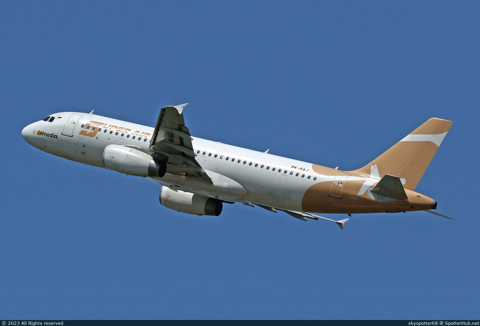 Photo of PK-SAJ - Airbus A320-232 operated by Super Air Jet