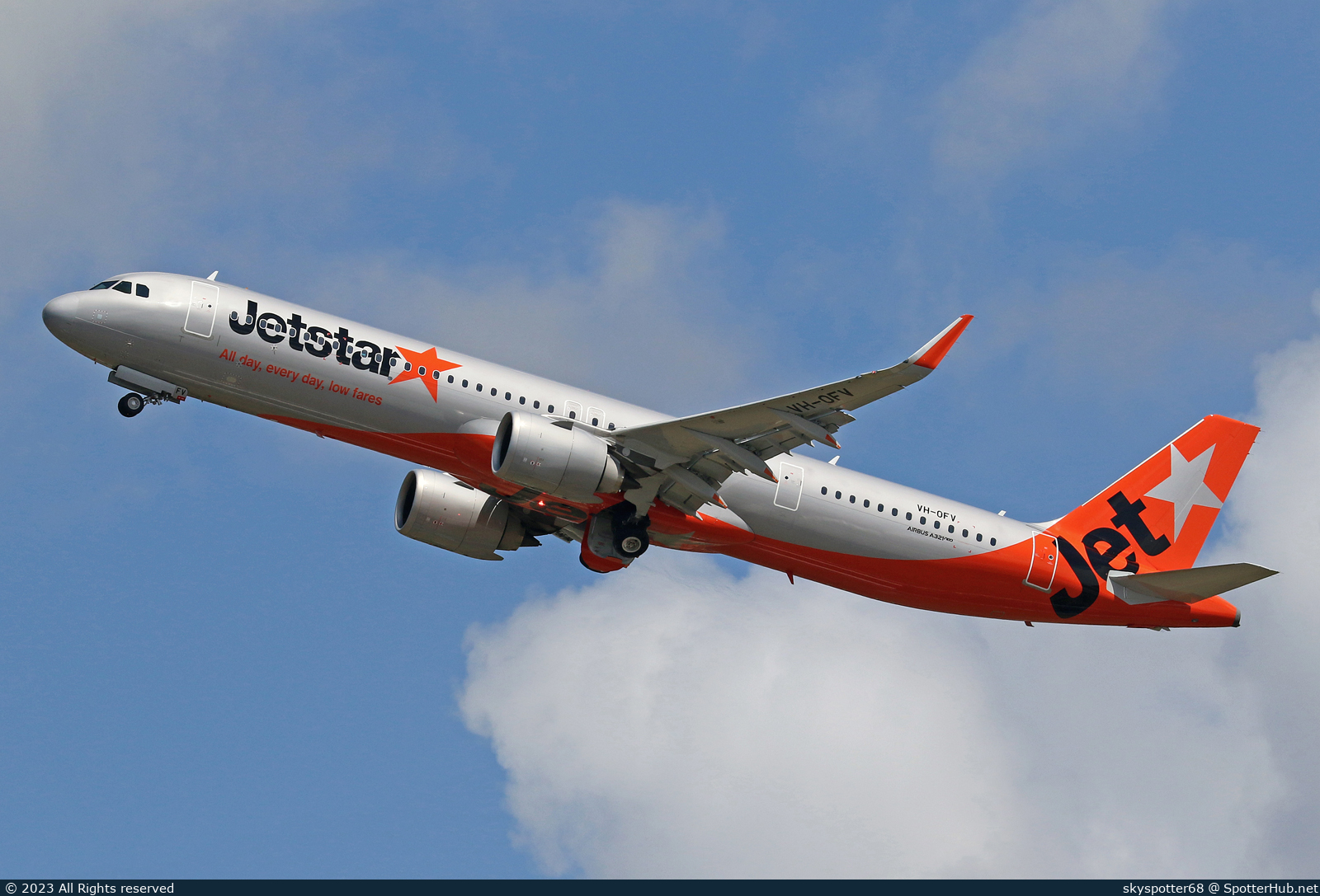 Photo of VH-OFV - Airbus A321-251NX operated by Jetstar Airways