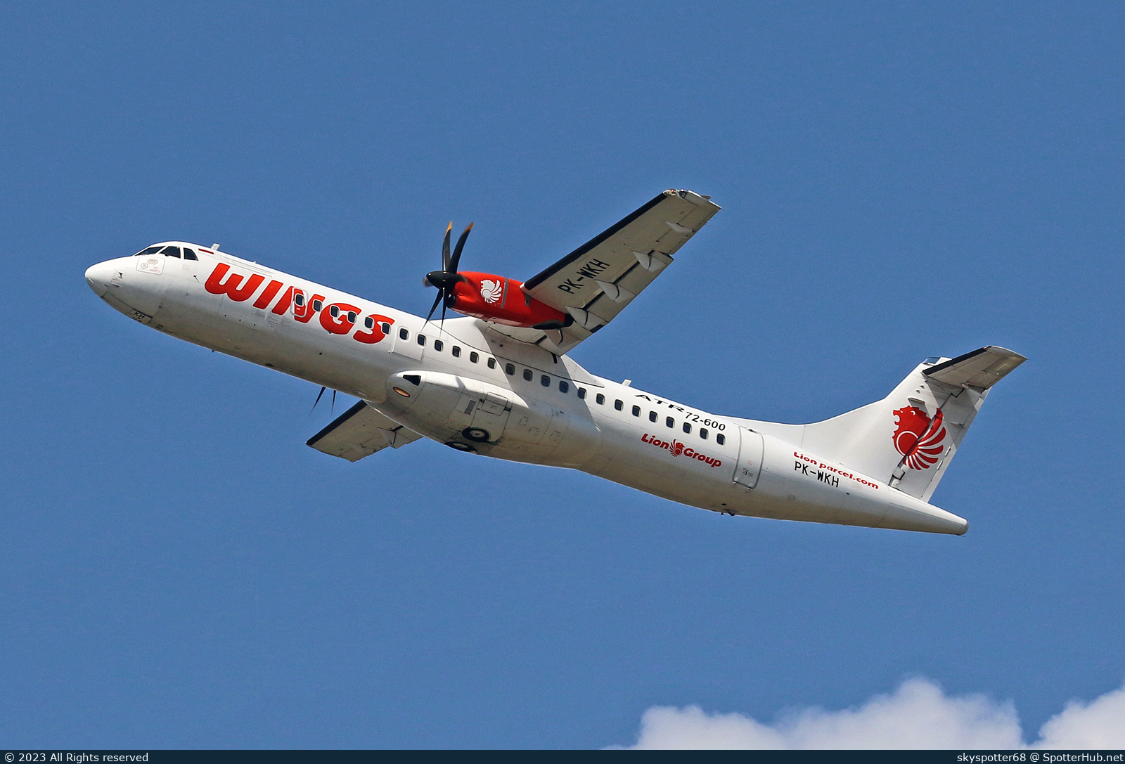 Photo of PK-WKH - ATR 72-600 operated by Wings Air