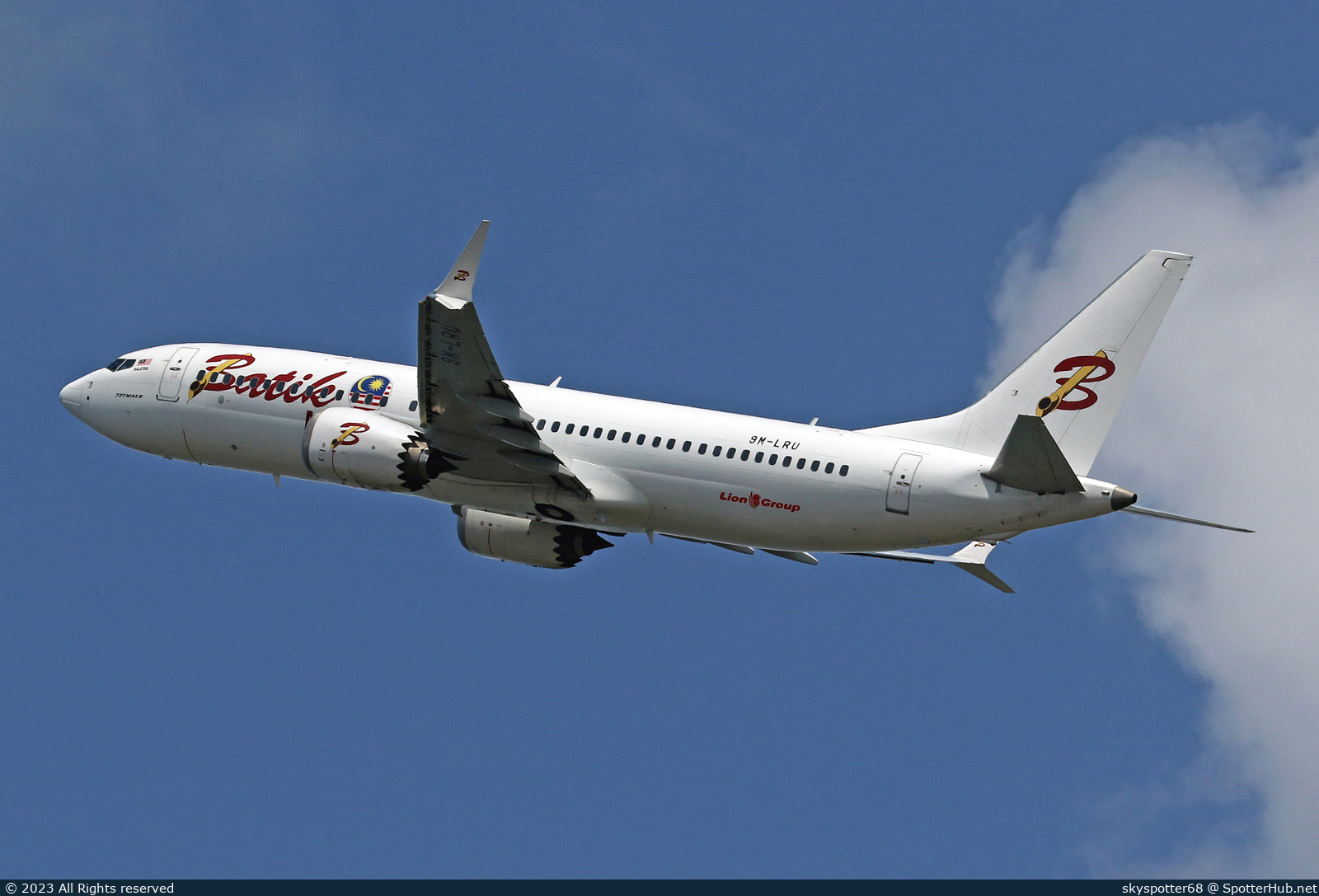 Photo of 9M-LRU - Boeing 737 MAX 8 operated by Batik Air Malaysia