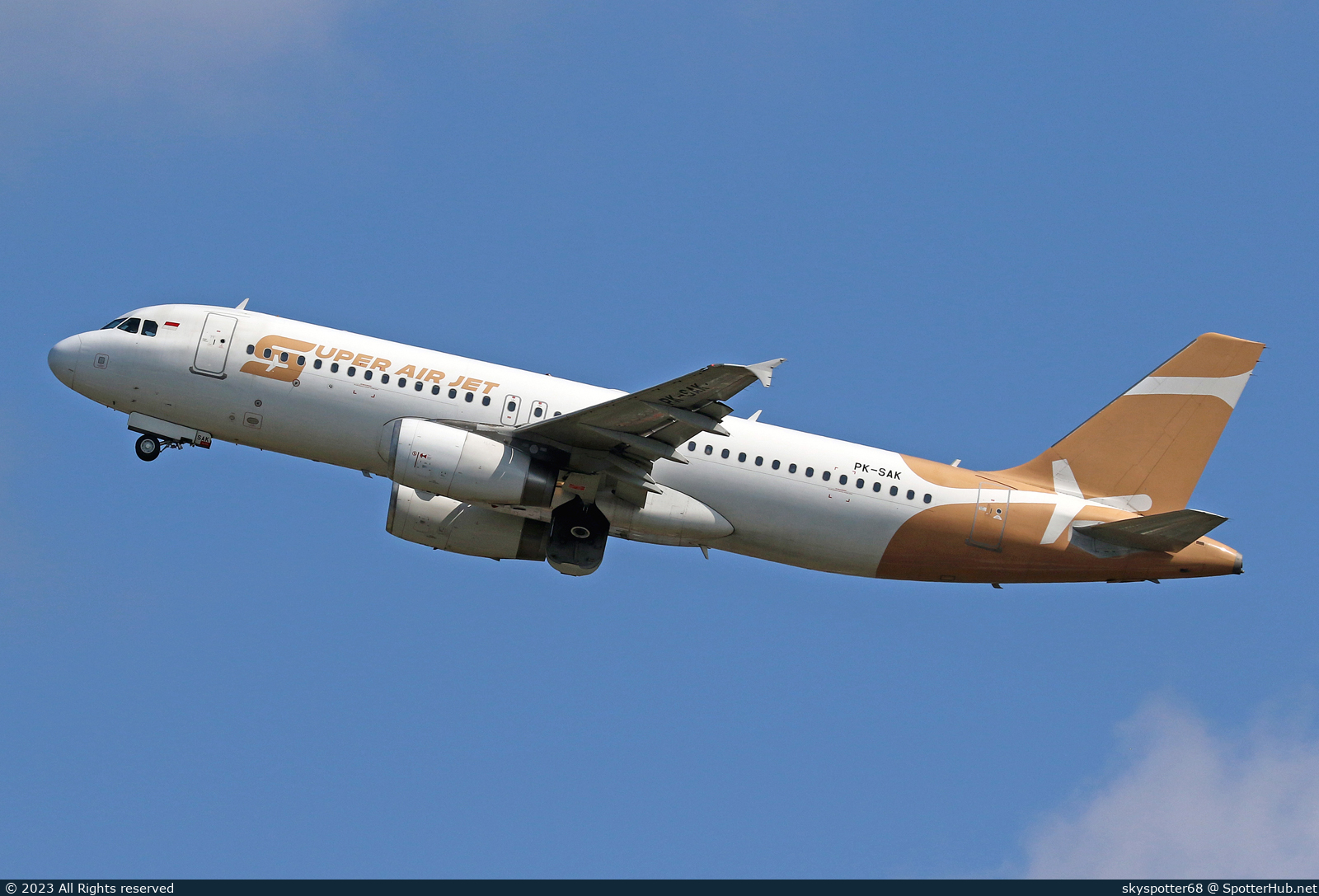 Photo of PK-SAK - Airbus A320-232 operated by Super Air Jet