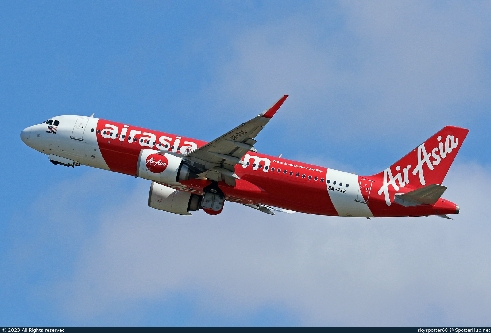 Photo of 9M-RAK - Airbus A320-251N operated by AirAsia