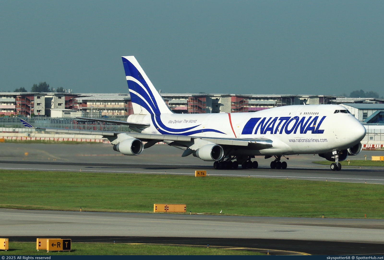 Photo of N729CA - Boeing 747-412(BCF) operated by National Airlines [2006]