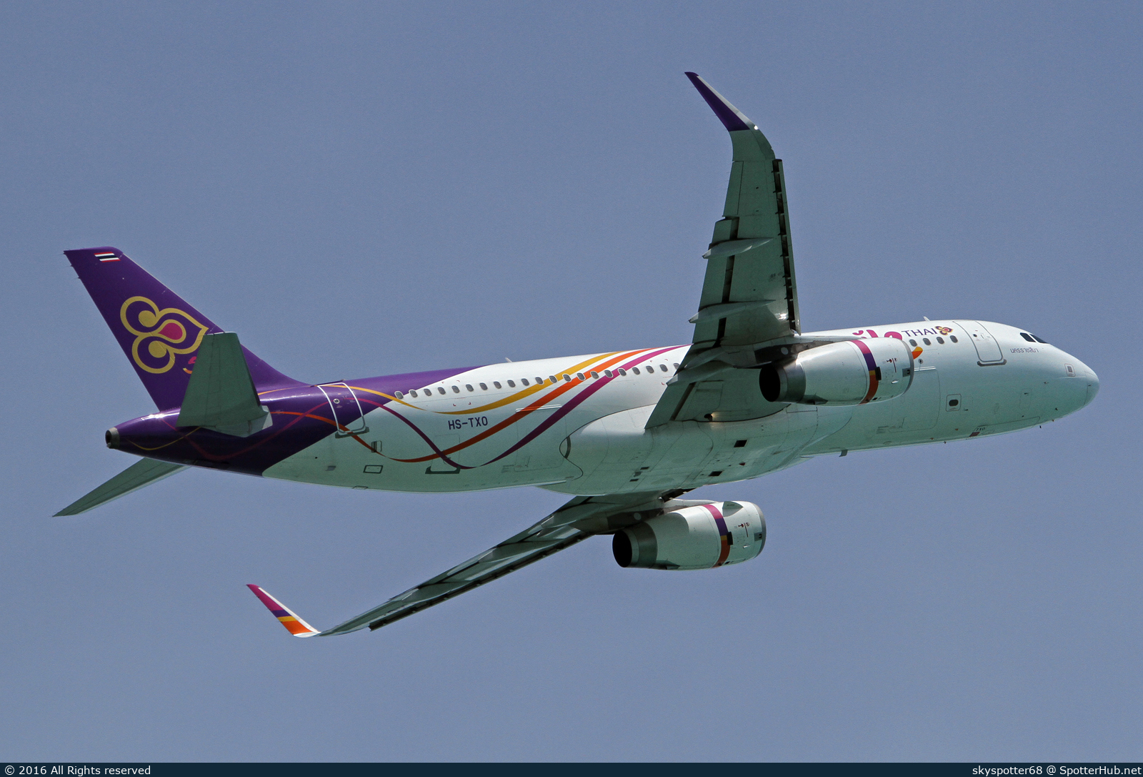 Photo of HS-TXO - Airbus A320-232 operated by Thai Smile