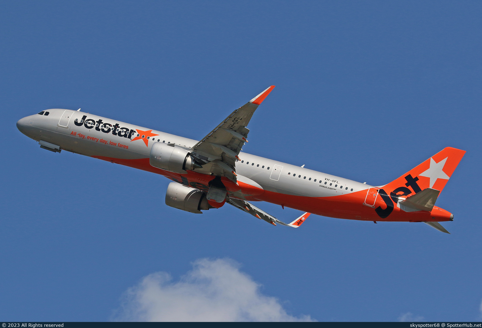 Photo of VH-OFL - Airbus A321-251NX operated by Jetstar Airways