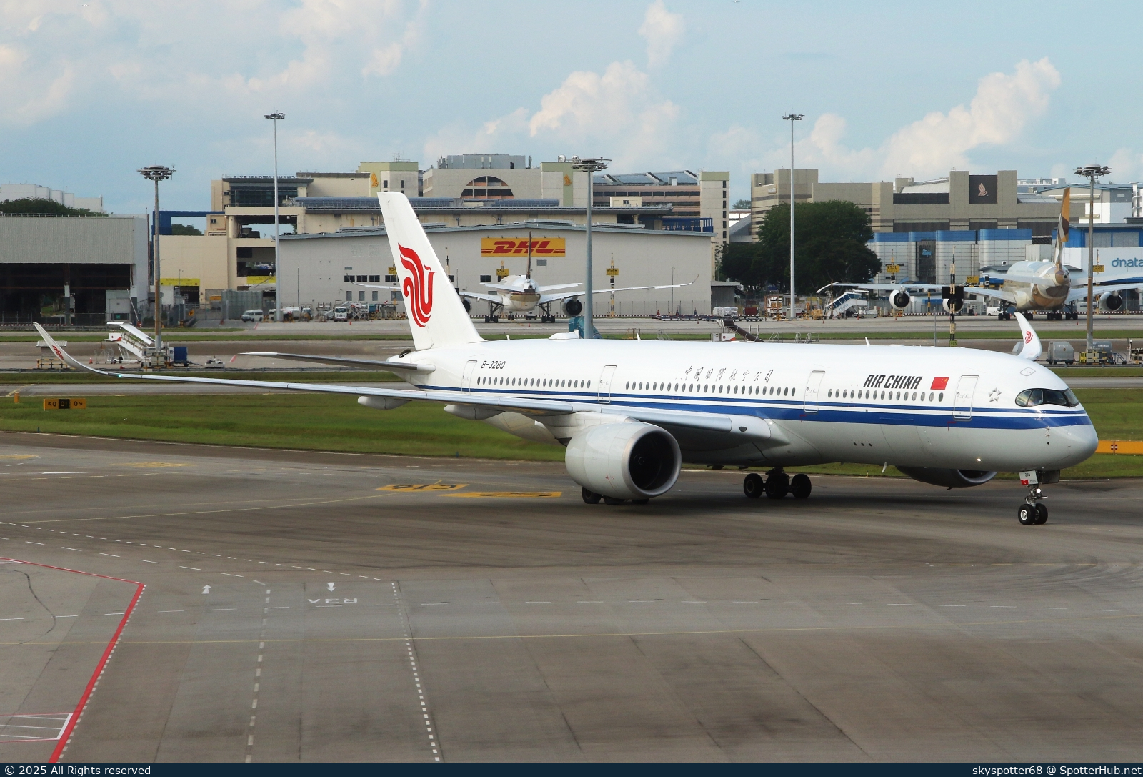 Photo of B-328Q - Airbus A350-941 operated by Air China
