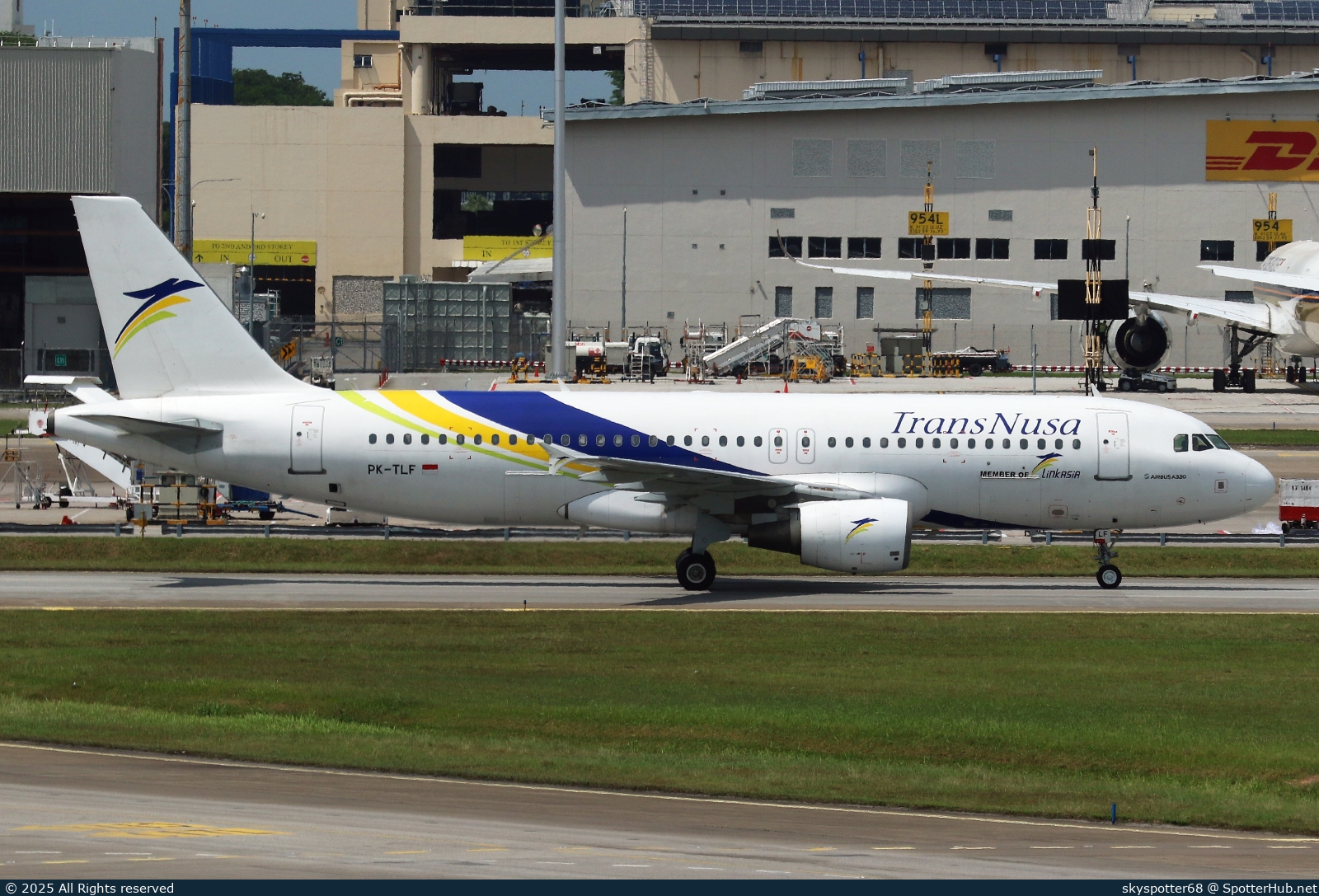 Photo of PK-TLF - Airbus A320-214 operated by TransNusa