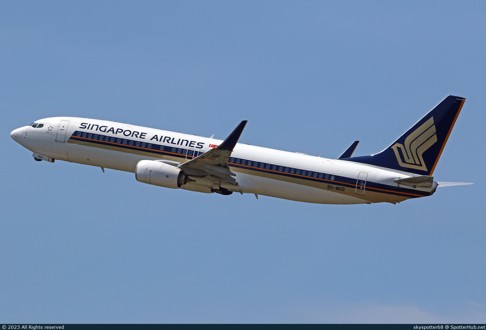 Photo of 9V-MGD - Boeing 737-8SA operated by Singapore Airlines